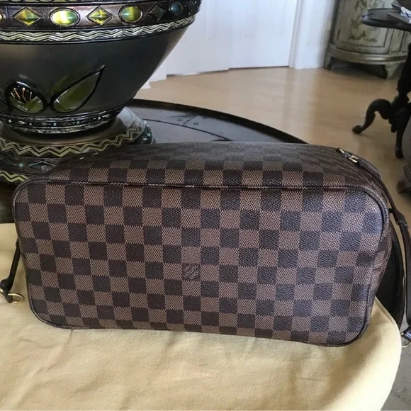 Gorgeous Louis Vuitton Neverfull MM Damier Ebene - Picture 6 of 17